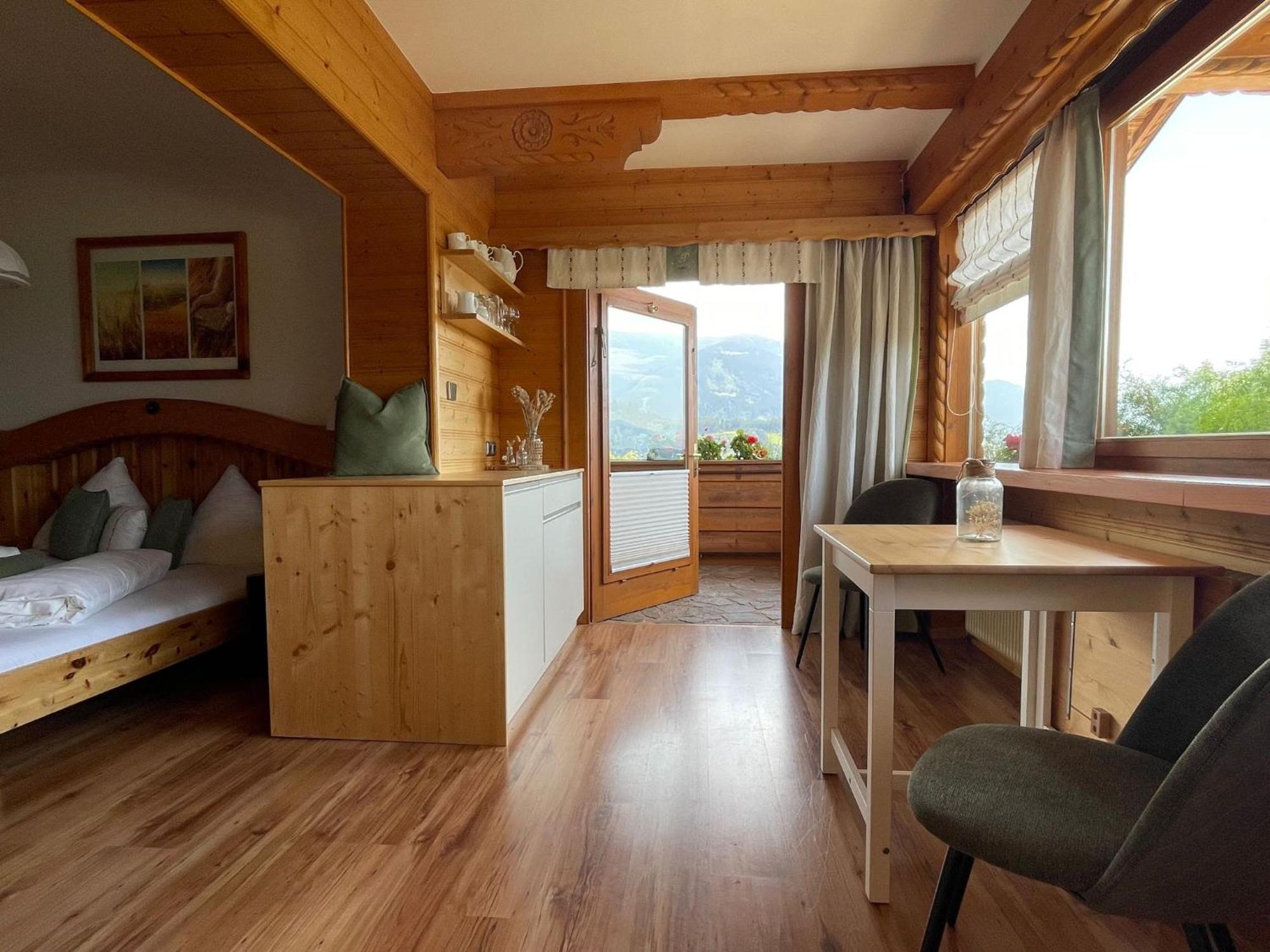 Gasthof Pension Perauer Lieserhofen Exteriör bild