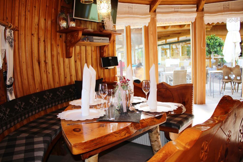 Gasthof Pension Perauer Lieserhofen Exteriör bild